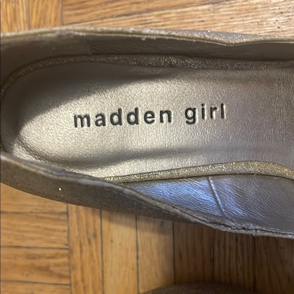Madden Girl Glitter Heels Size 6.5 In Gold/Silver - Picture 4 of 8
